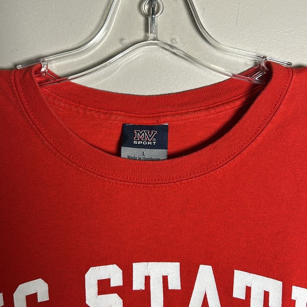 Y2K North Carolina State University Wolfpack MV Sports Red T-Shirt Men’s Size L - Picture 3 of 10